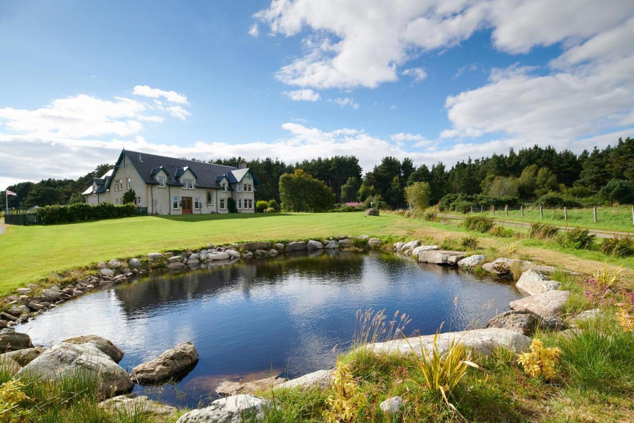 Daviot Lodge Eksteriør bilde