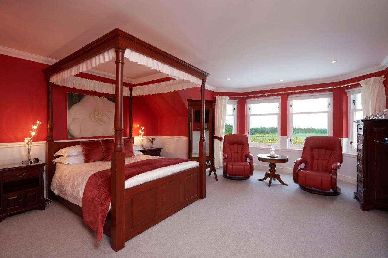 Daviot Lodge Eksteriør bilde
